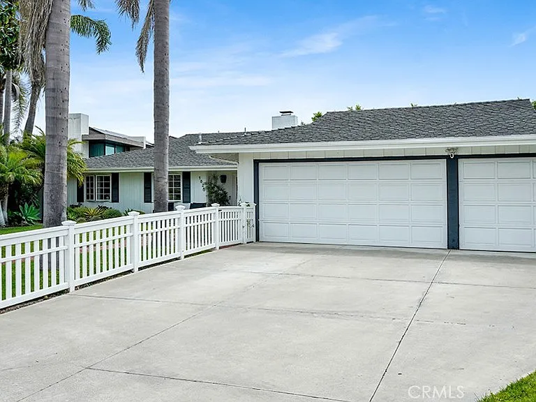1826 Buttonshell Ln — Photo 45