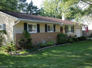 4650 Hollyview Dr, Vermilion, OH 44089