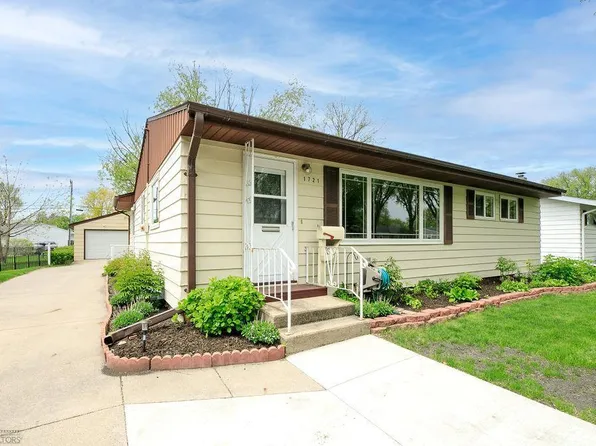 1721 14 1/2 St S, Fargo, ND 58103