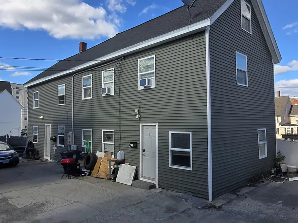28-28A Ash Street, Nashua, NH 03060