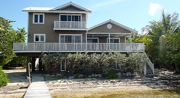 1st image of 981 Buttonwood Dr E