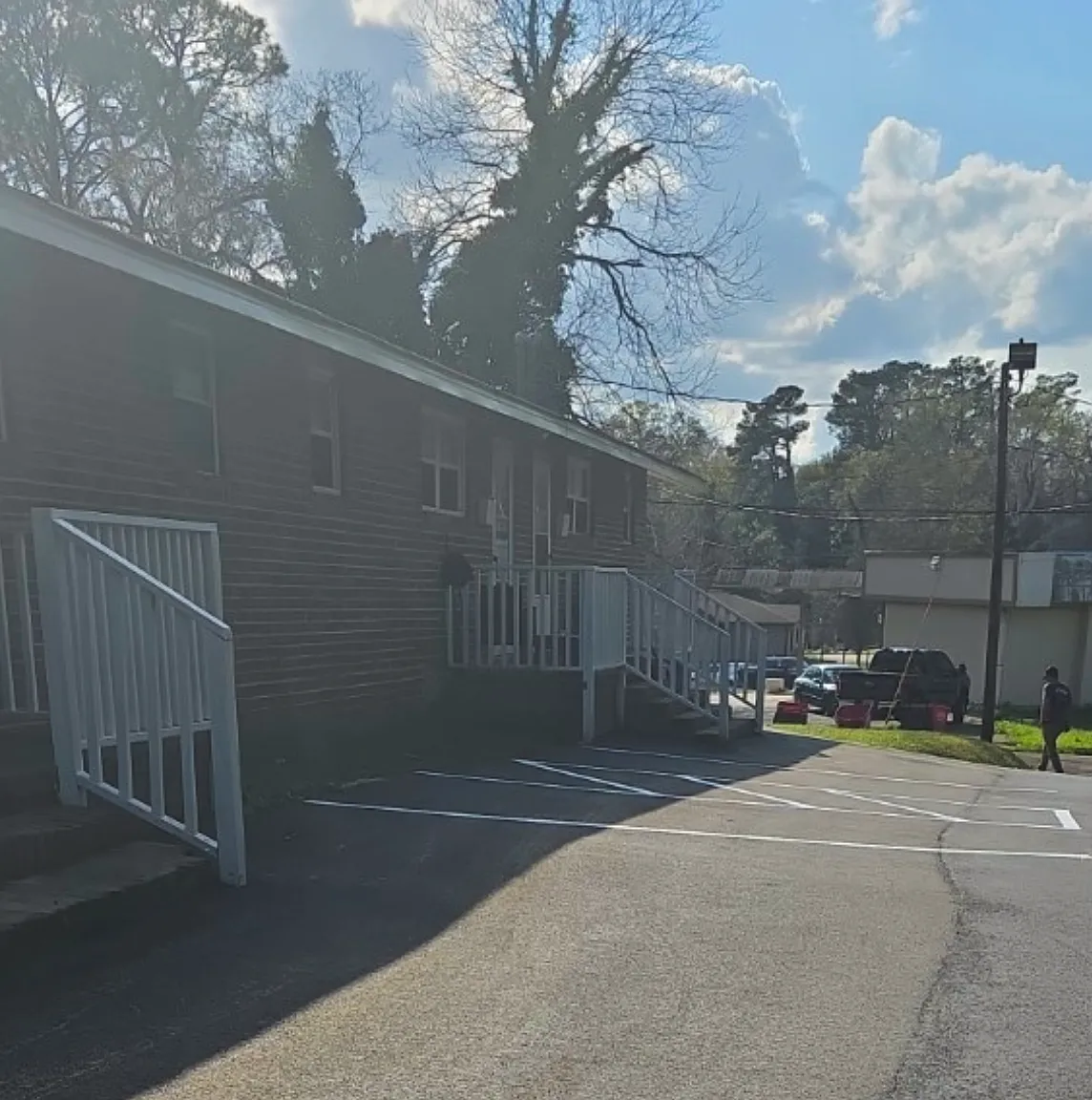 847 Northern St — Photo 3