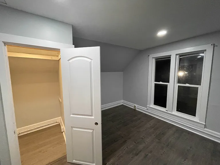 717 E Mishawaka Ave — Photo 13
