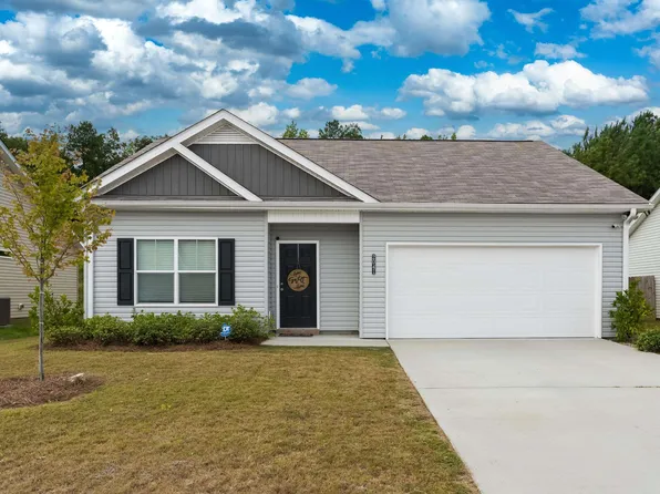 2041 Glades Dr, Calera, AL 35040