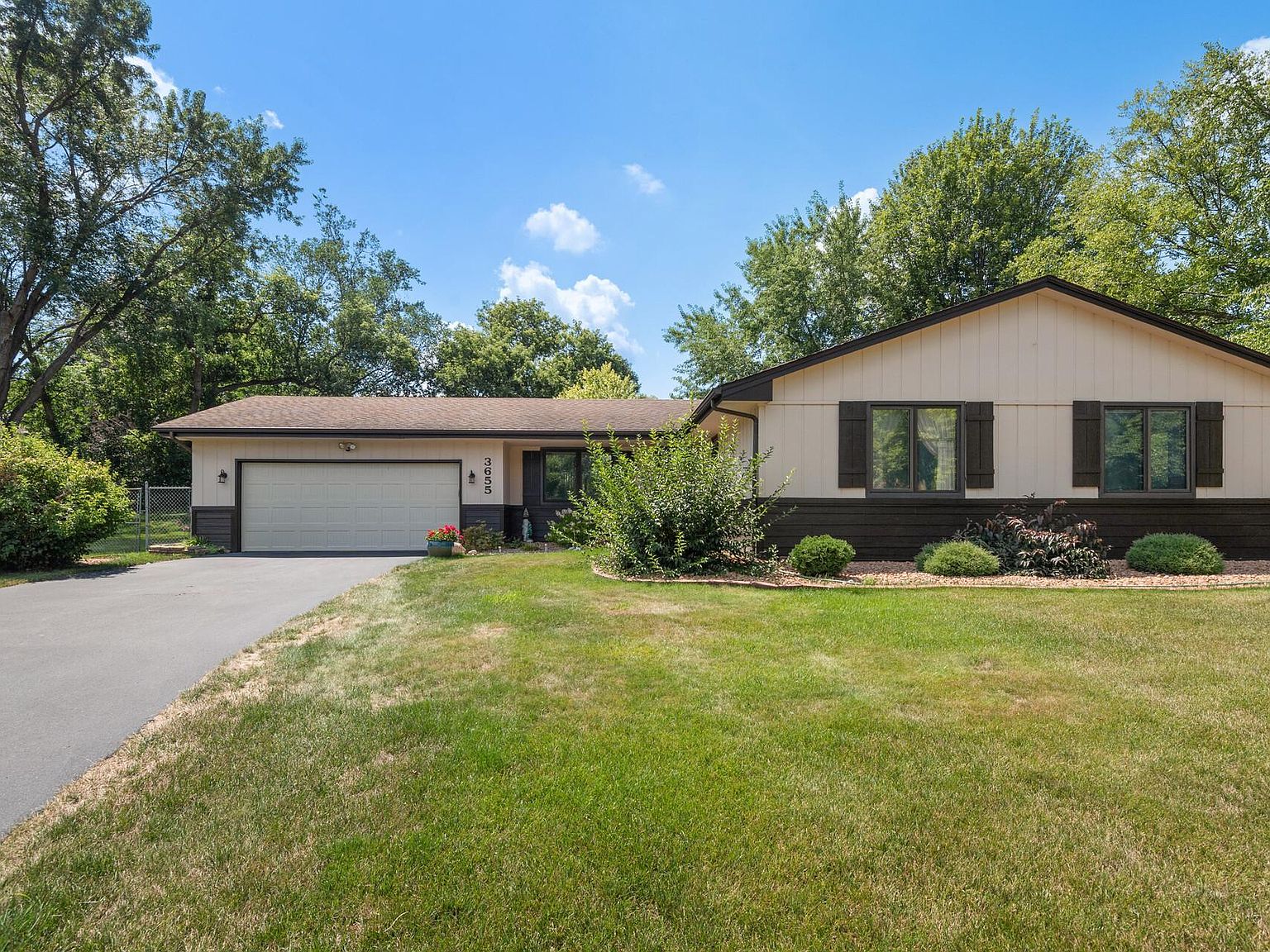 3655 Union Terrace Ct N, Plymouth, MN 55441 | Zillow