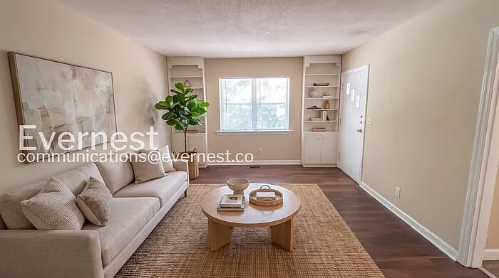 2 bed, 1.0 bath, 797 sqft, $995 — Photo 3