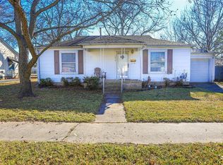 1414 Myrtle St, Gainesville, TX 76240