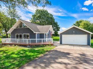 1475 Nova Rd, Sandwich, IL 60548