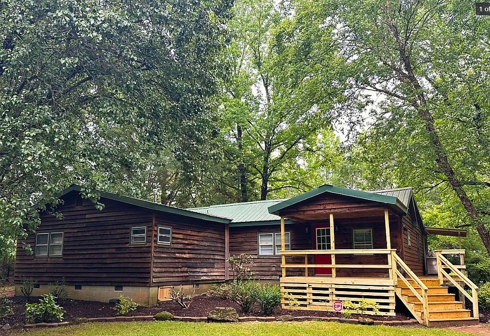 1st image of 471 Chapel Rd