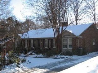 1403 Alderman Dr, Greensboro, NC 27408