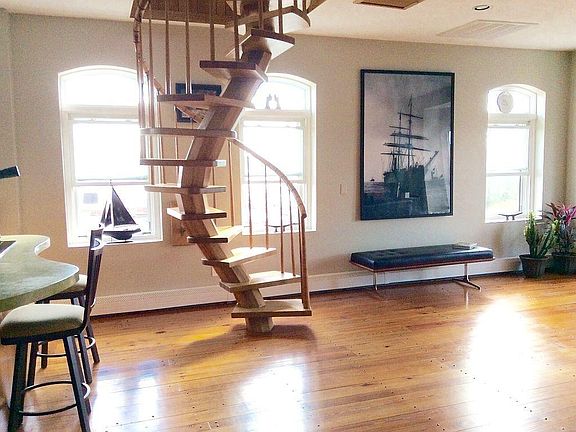 3rd image of 37 Winnisimmet St APT 7