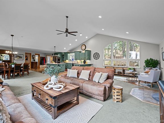 4th image of 6025 Meadow Drive