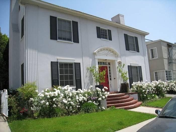 Colonial Style