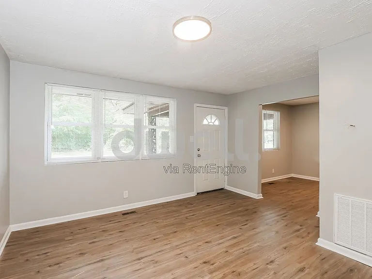 2508 South St — Photo 4
