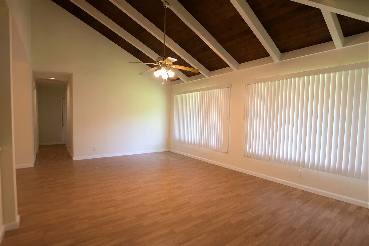 3 bed, 1110 sqft, $2,800 — Photo 2