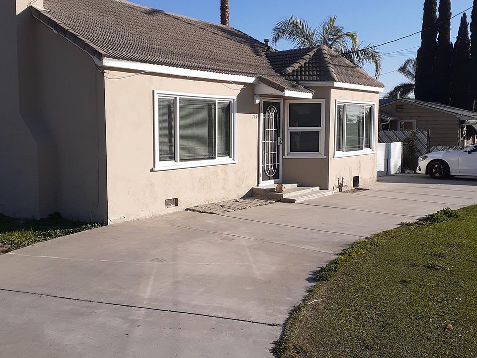 1st image of 7659 Tamarind Ave