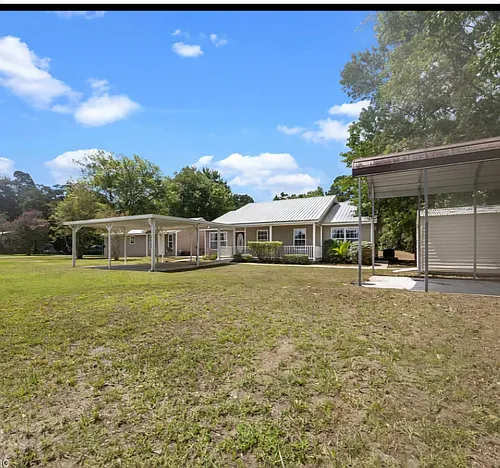 4615 State Road 16 Photo 1