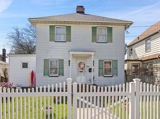 341 Washington St, Hempstead, NY 11550