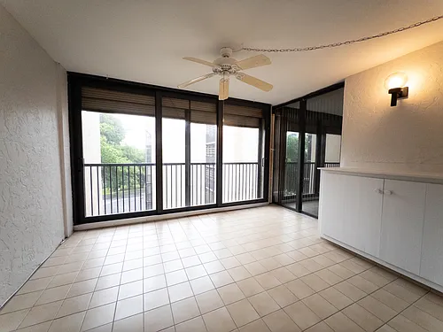2800 N 46th Ave #A502 Photo 1 2800 N 46th Ave #A502 Photo 1