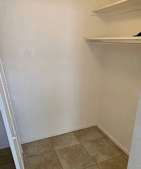 1960 Union St #5 — Photo 11