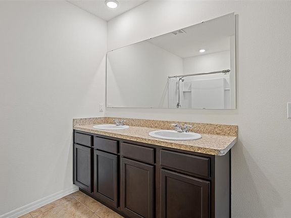 2nd image of 2143 Kalin Way #2143