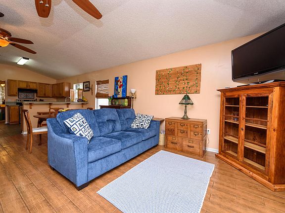 4th image of 10035 Govern Ln