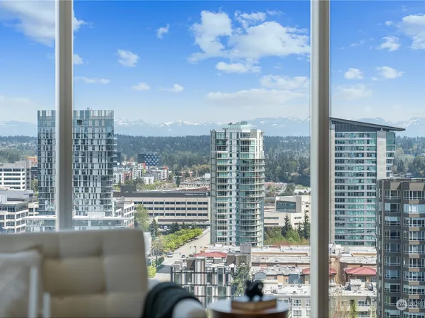 10650 NE 9th Place #2326, Bellevue, WA 98004