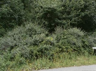 33 Sunset Vw, Griswold, CT 06351