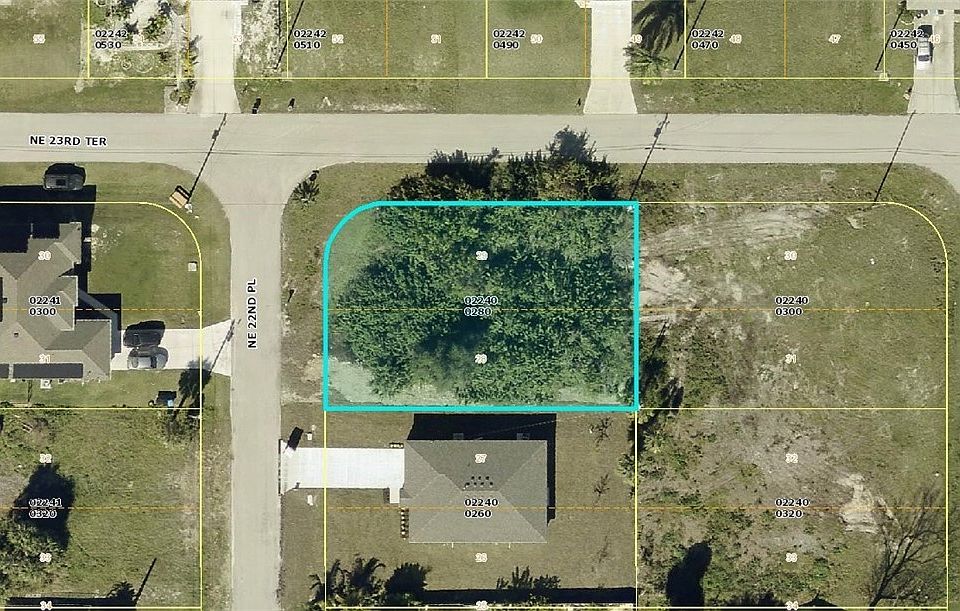 1st image of 2309 NE 22nd Pl