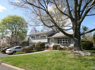 47 Bergenline Ave, Closter, NJ 07624