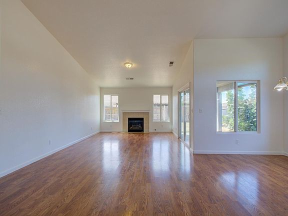 5th image of 2213 W Granite Creek Dr
