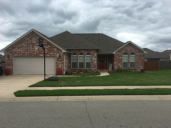 2nd image of 2814 Silverton Dr