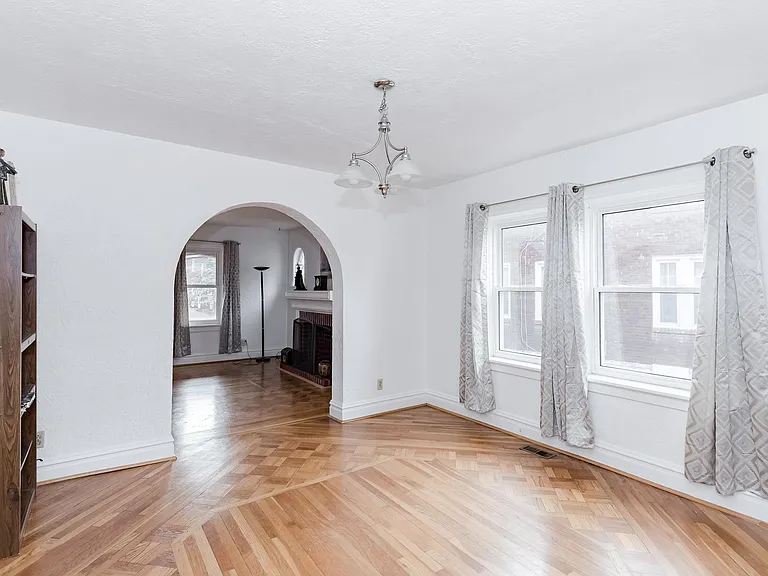 7319 Lindell Blvd #1 — Photo 19