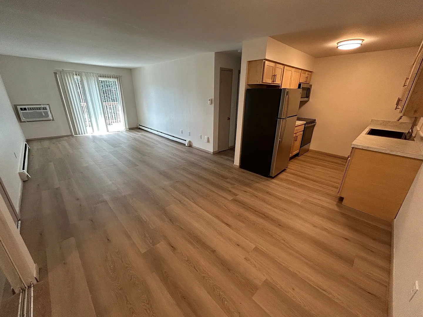 2300 Woodrow Court — Photo 3