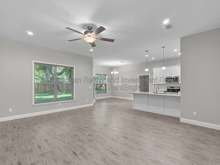 103 Short St — Photo 5
