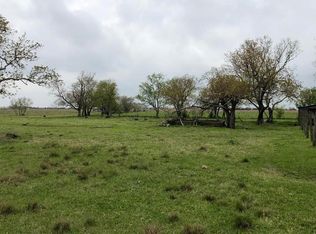 1019 Pyka Rd, Sealy, TX 77474