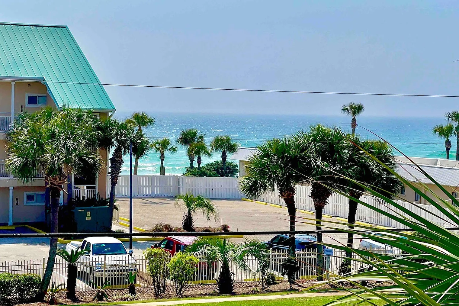1 bed, 1.0 bath, 796 sqft, $1,784 — Photo 3