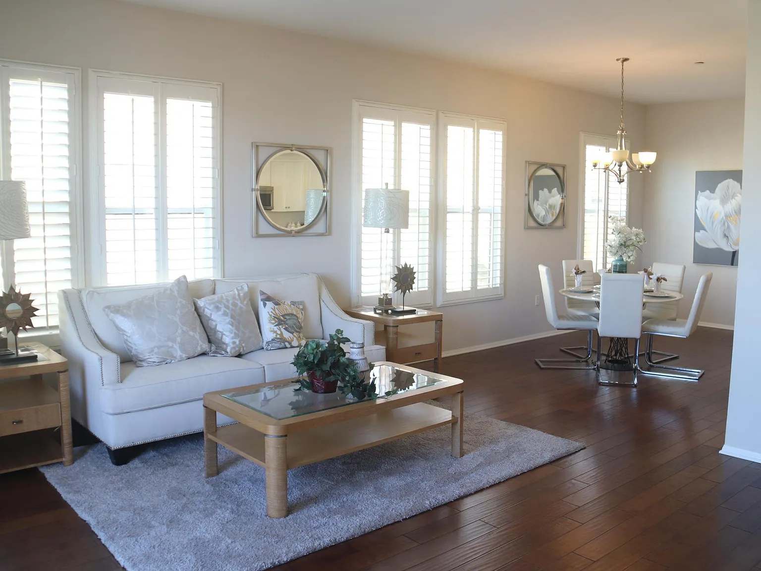 2 bed, 1290 sqft, $3,500 — Photo 3