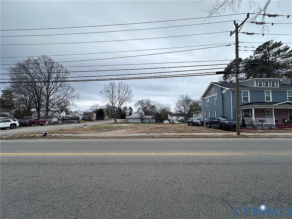 2nd image of 2100 W City Point Rd #1