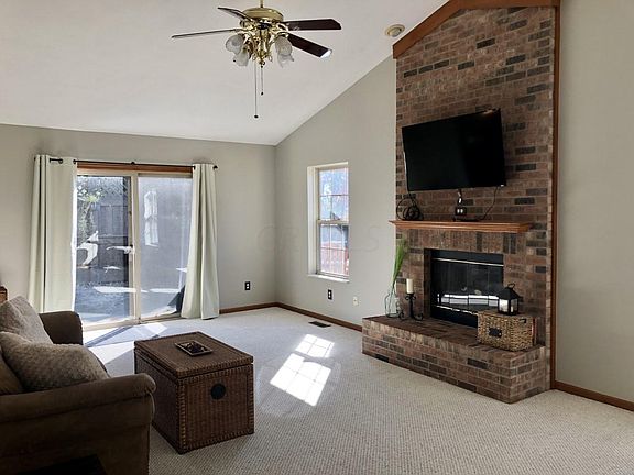 4th image of 2400 Prospect Hill Ct