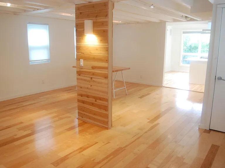 1014 Exchange St — Photo 48
