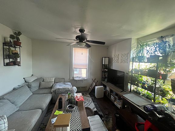 5th image of 25-36 Humphreys St #2