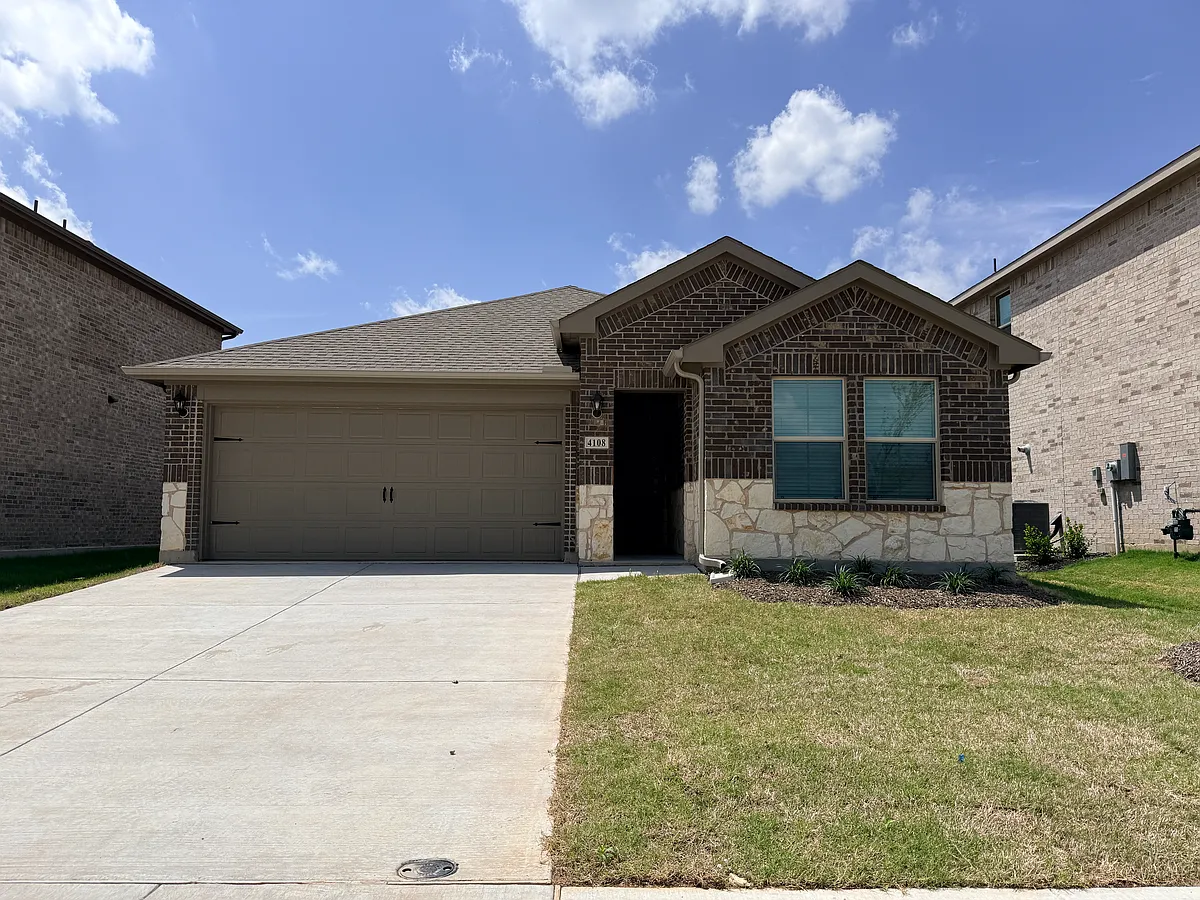 Building Photo - 4108 Malachite Dr