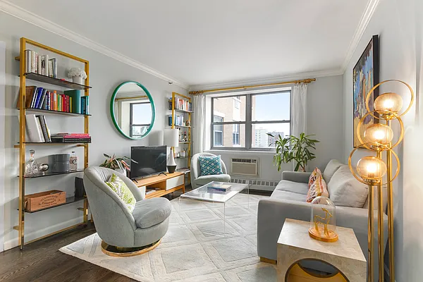 Sold by Christie's International Real Estate Group, LLC | media 1