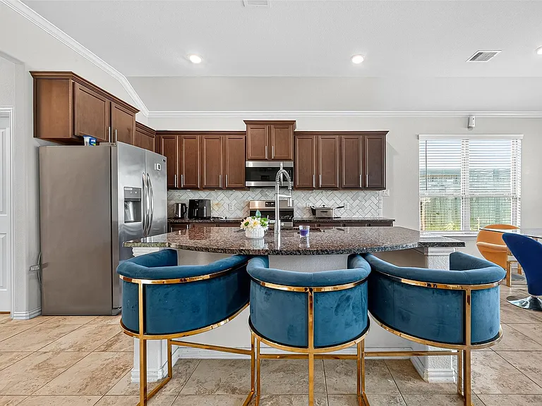 10519 Forfar Ln — Photo 18