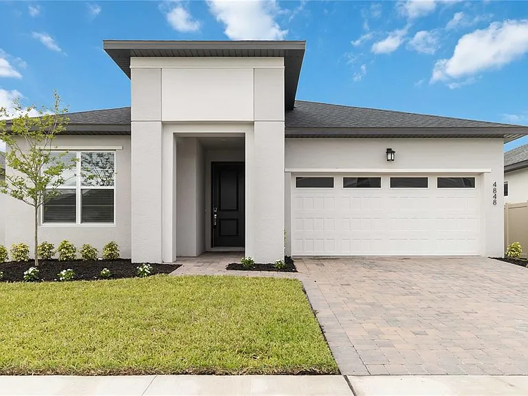 4848 Shady Pines Dr — Photo 1