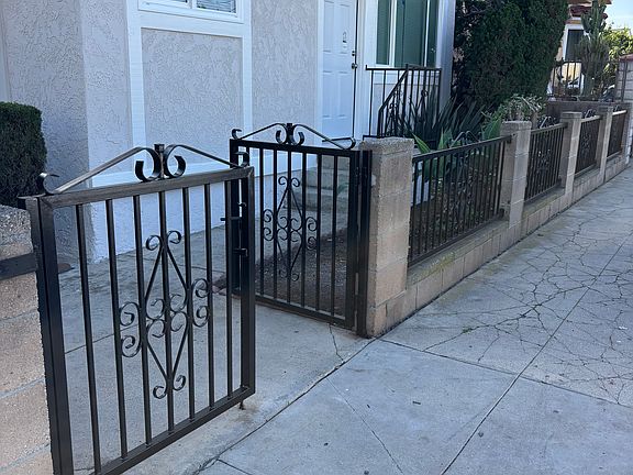2nd image of 581 W 16th St #581