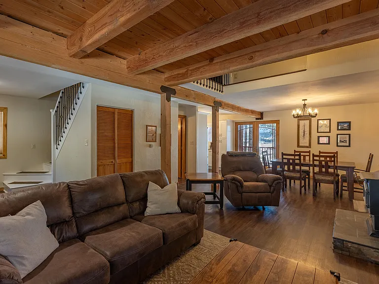 1810 Shenandoah Dr — Photo 8