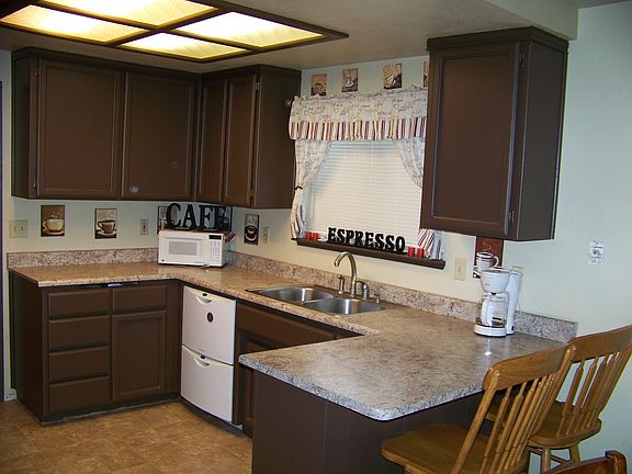 2nd image of 2201 Cecilia Way