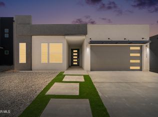 896 Chillington Rd, El Paso, TX 79928